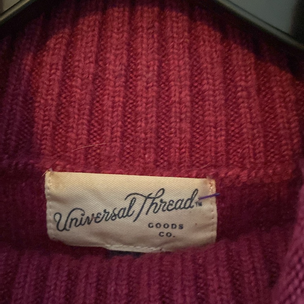 Fuchsia Pullover Turtleneck Universal Threads - image 3